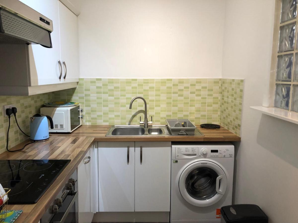 Stylish Apartment With Secure Parking Close To City Chester Eksteriør bilde